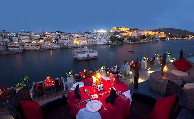 Rooftop Restaurant near Pichola Lake